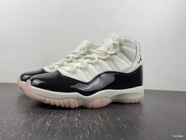 Cheap MAX AR0715-101 Jordan Neapolitan WMNS Air 11 0531